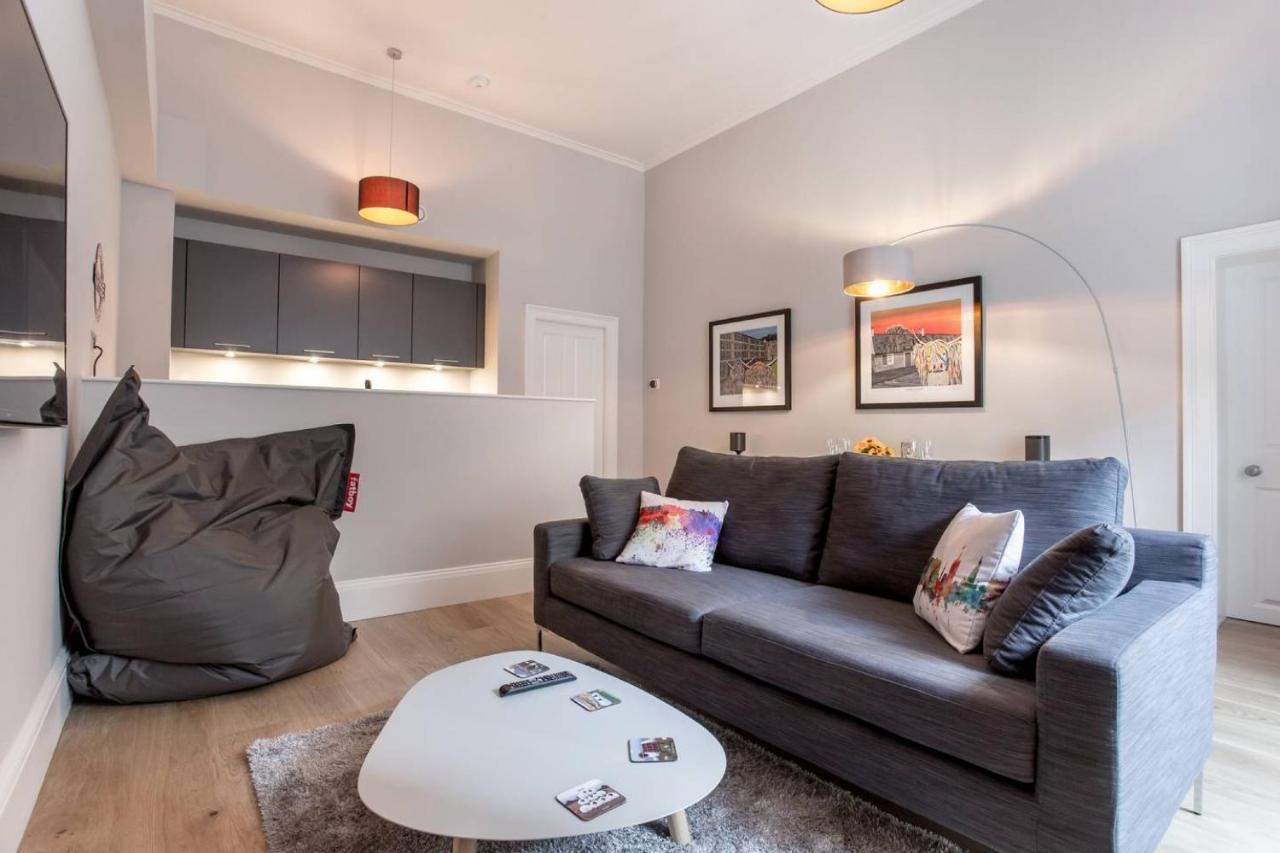 Altido Stylish 1-Bed Flat In The Heart Of New Town Apartment Edinburgh Exterior photo